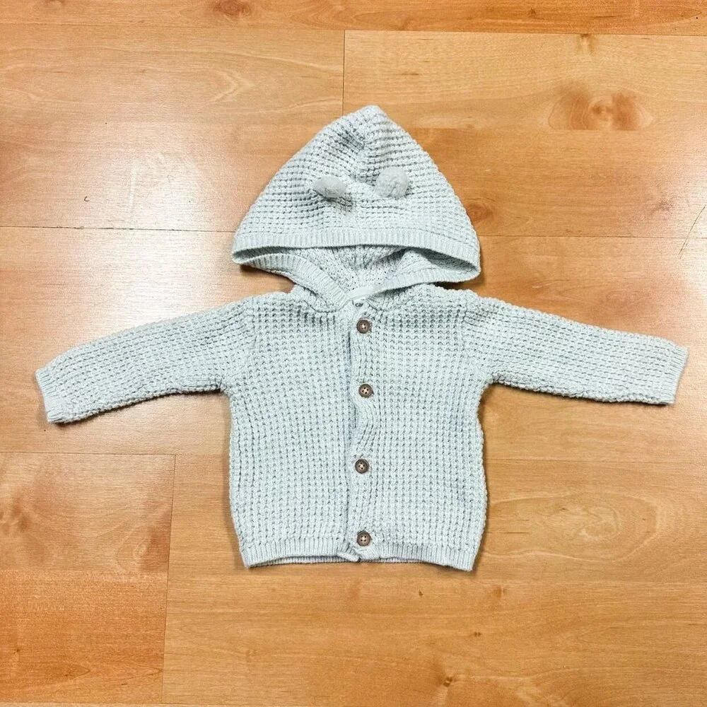 Carters Gray Knit Button Closure Hooded Bear Sweater Unisex Baby Size 3M